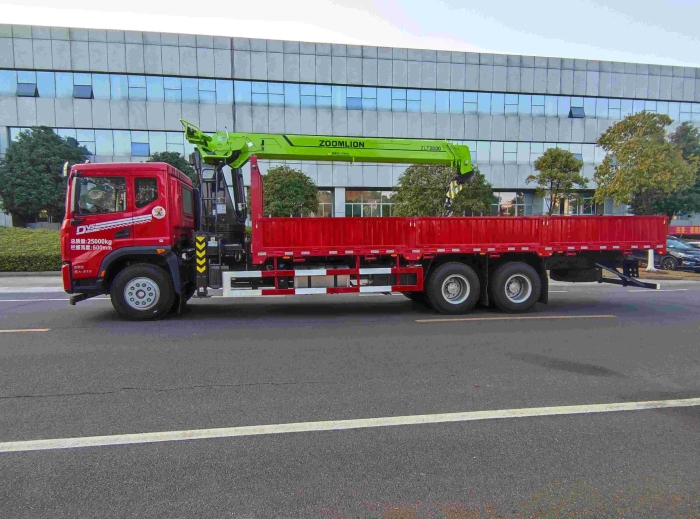 ZLT3000V4 Loader crane